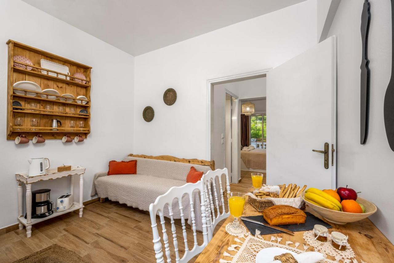 Afroditi Superior Apartments Archangelos  Ngoại thất bức ảnh
